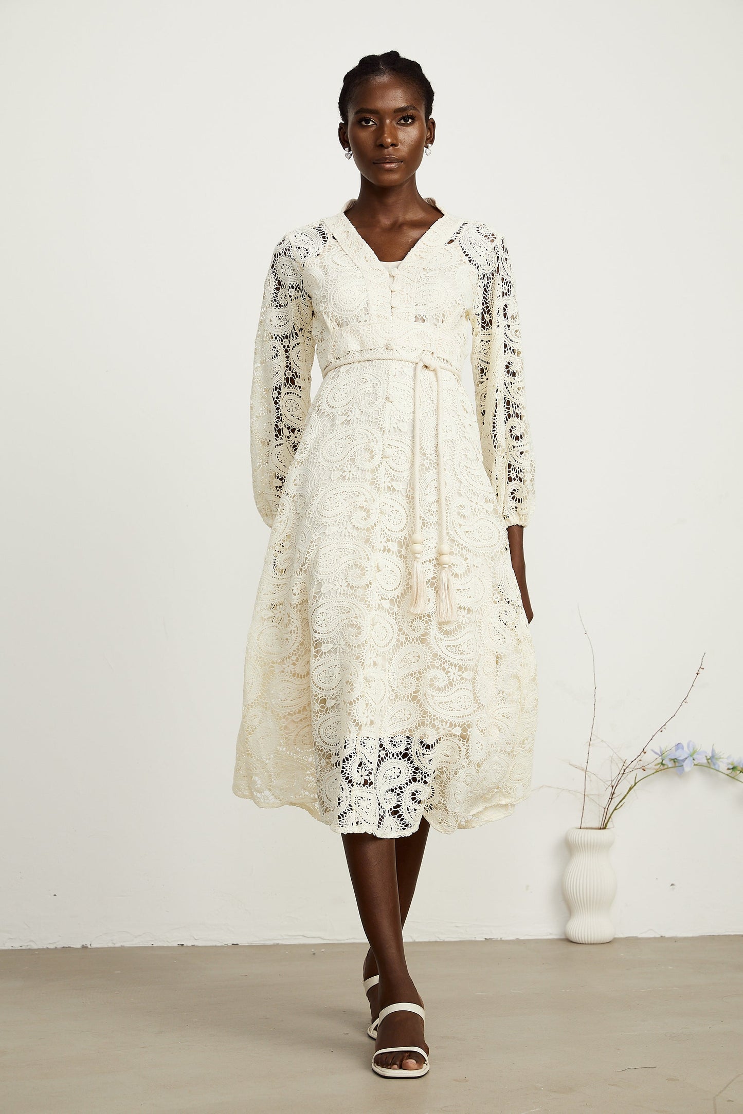 Georgette paisley-pattern lace midi dress