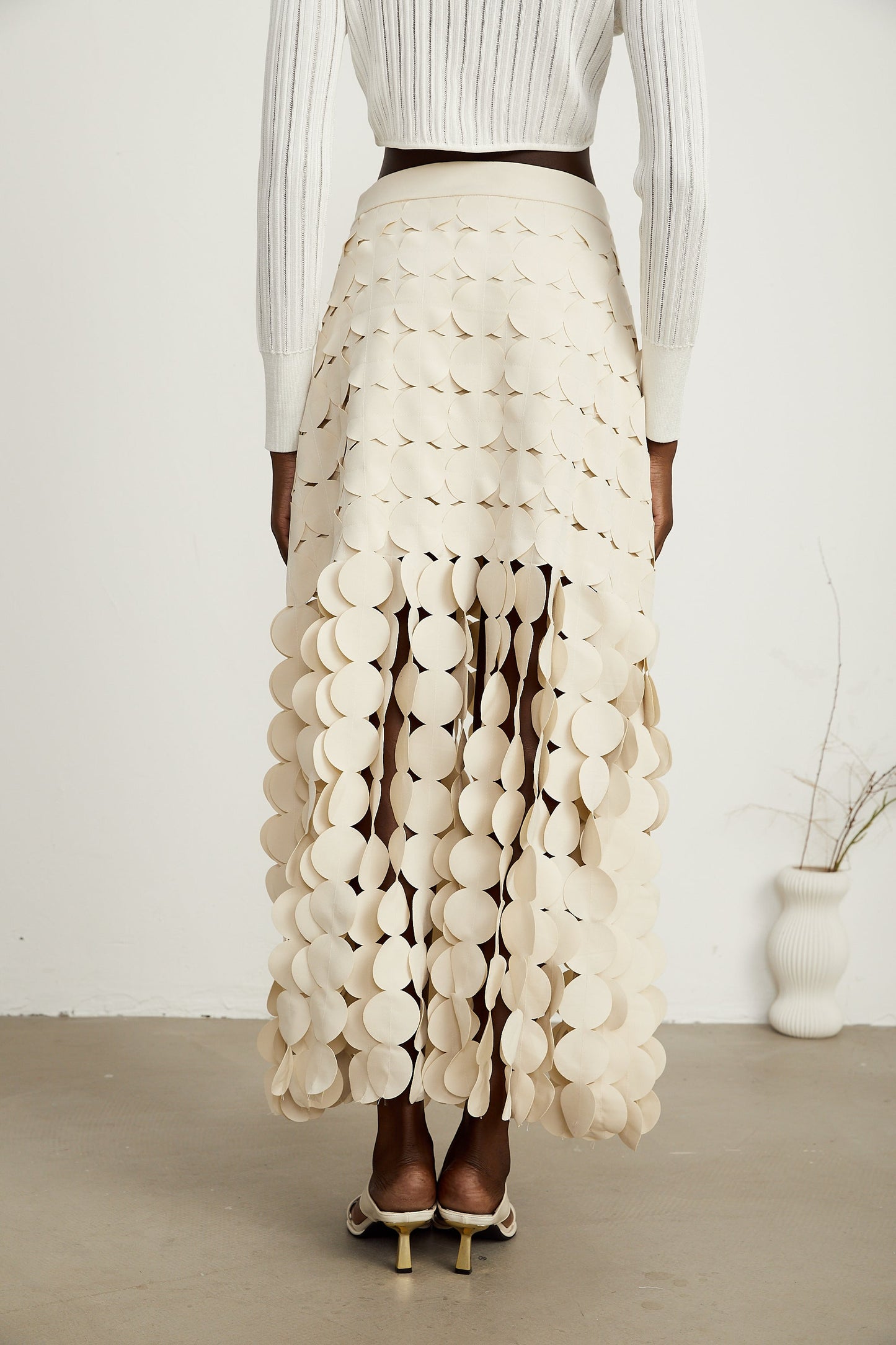 Hanna disc-design fringed maxi skirt in Neutrals