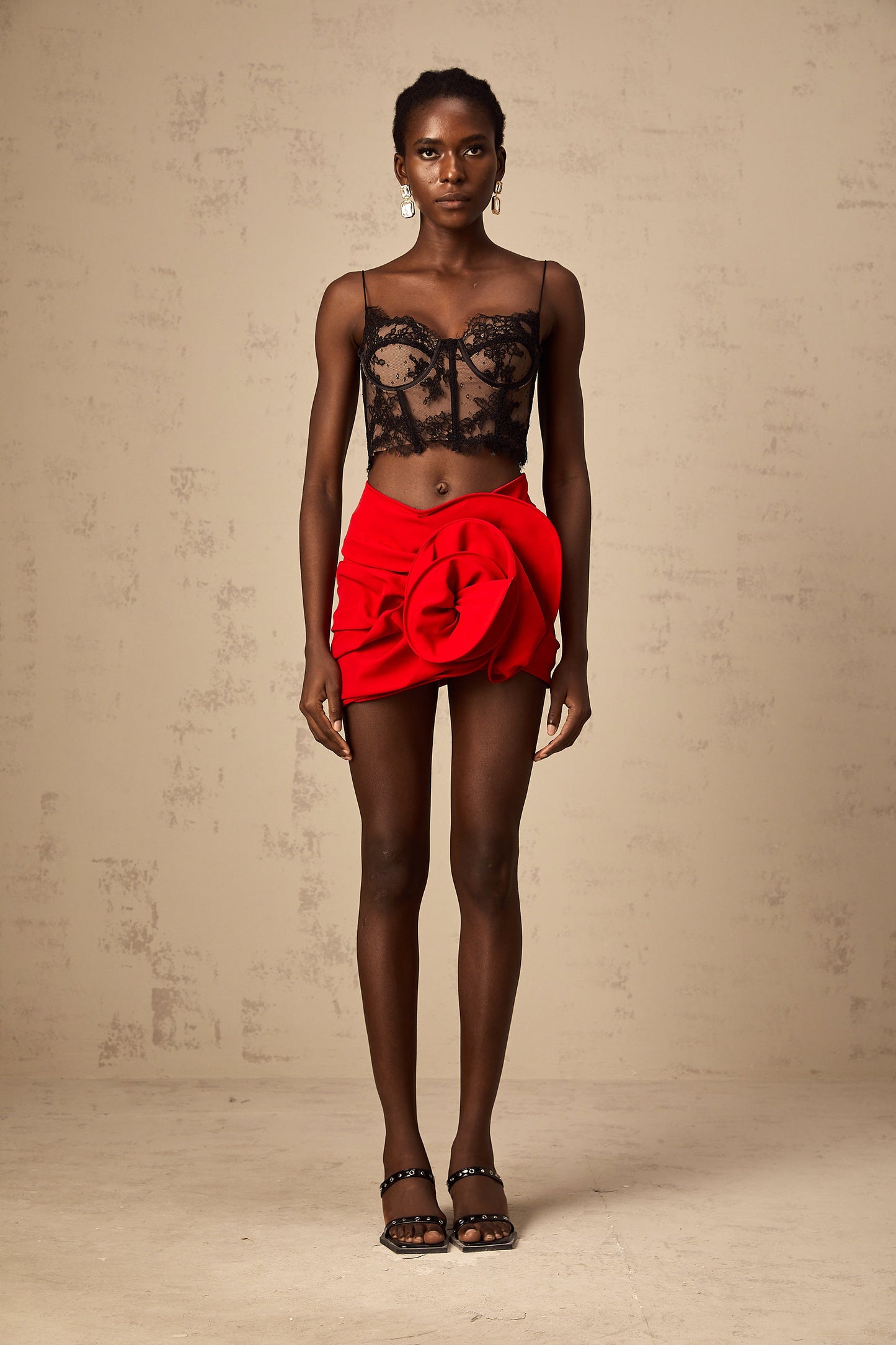 Anne red floral-appliqué boned mini skirt