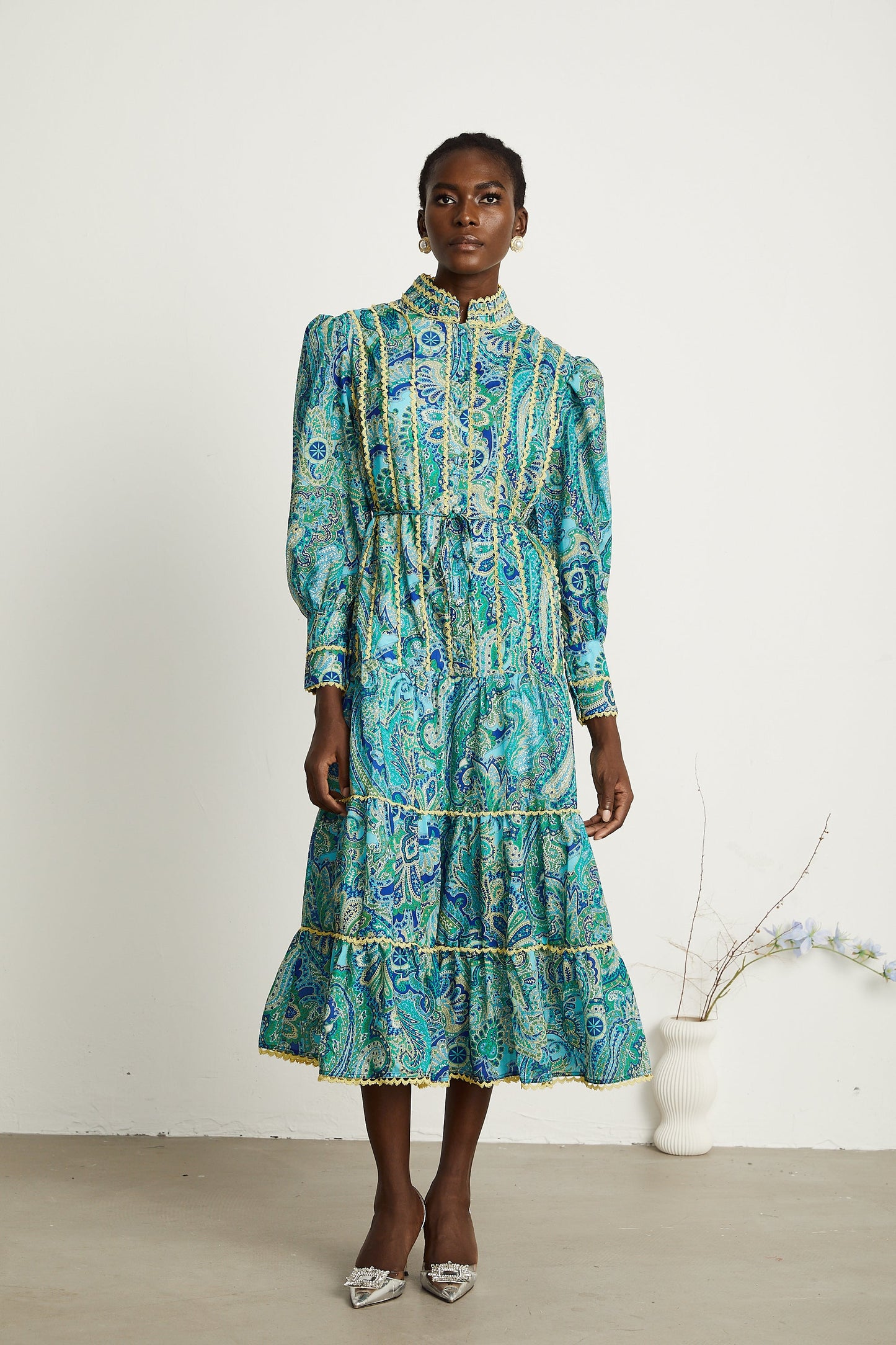 Wanda floral-motif tiered frill midi dress