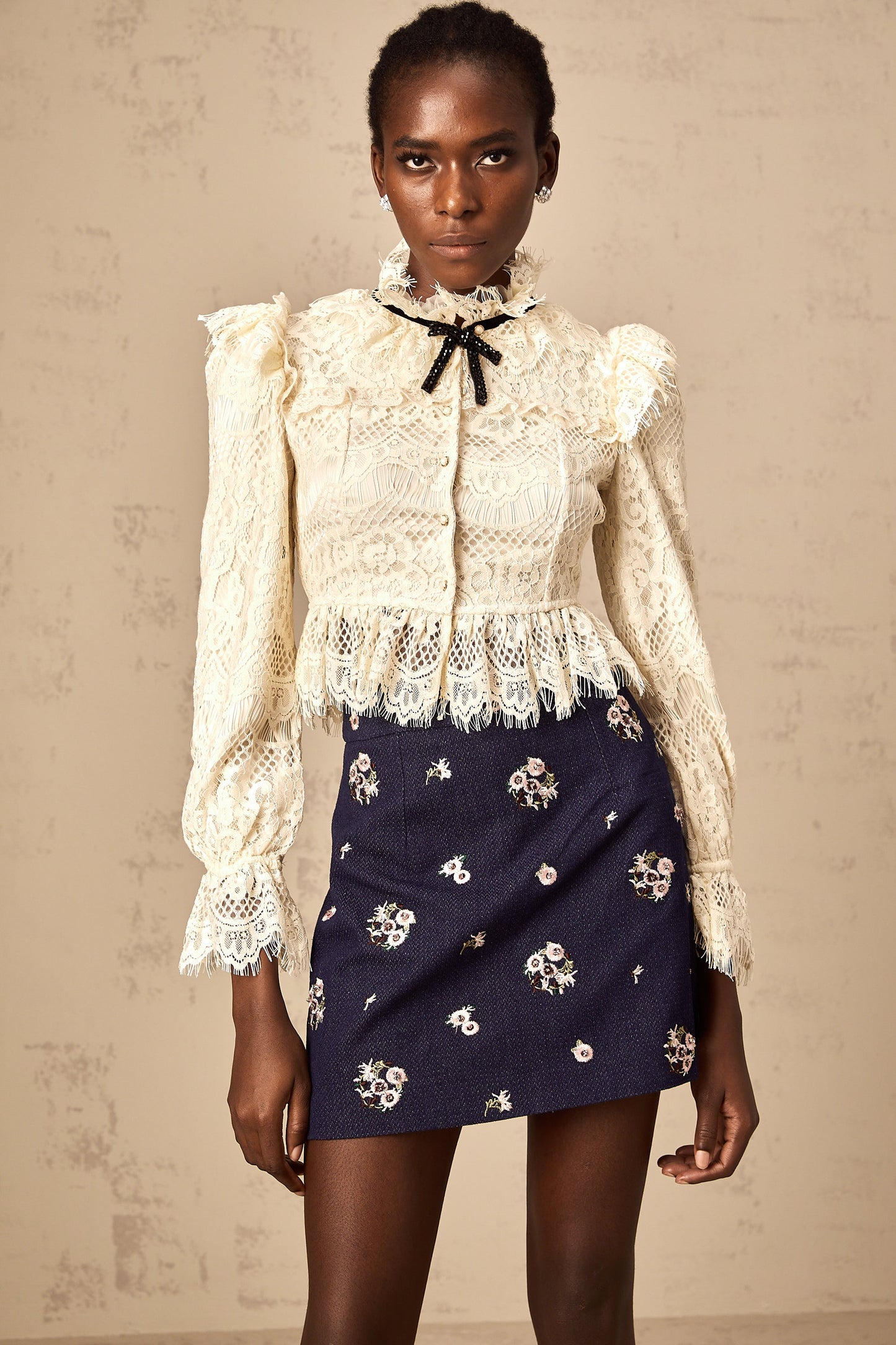 Lylou blue flower-embroidery mini skirt