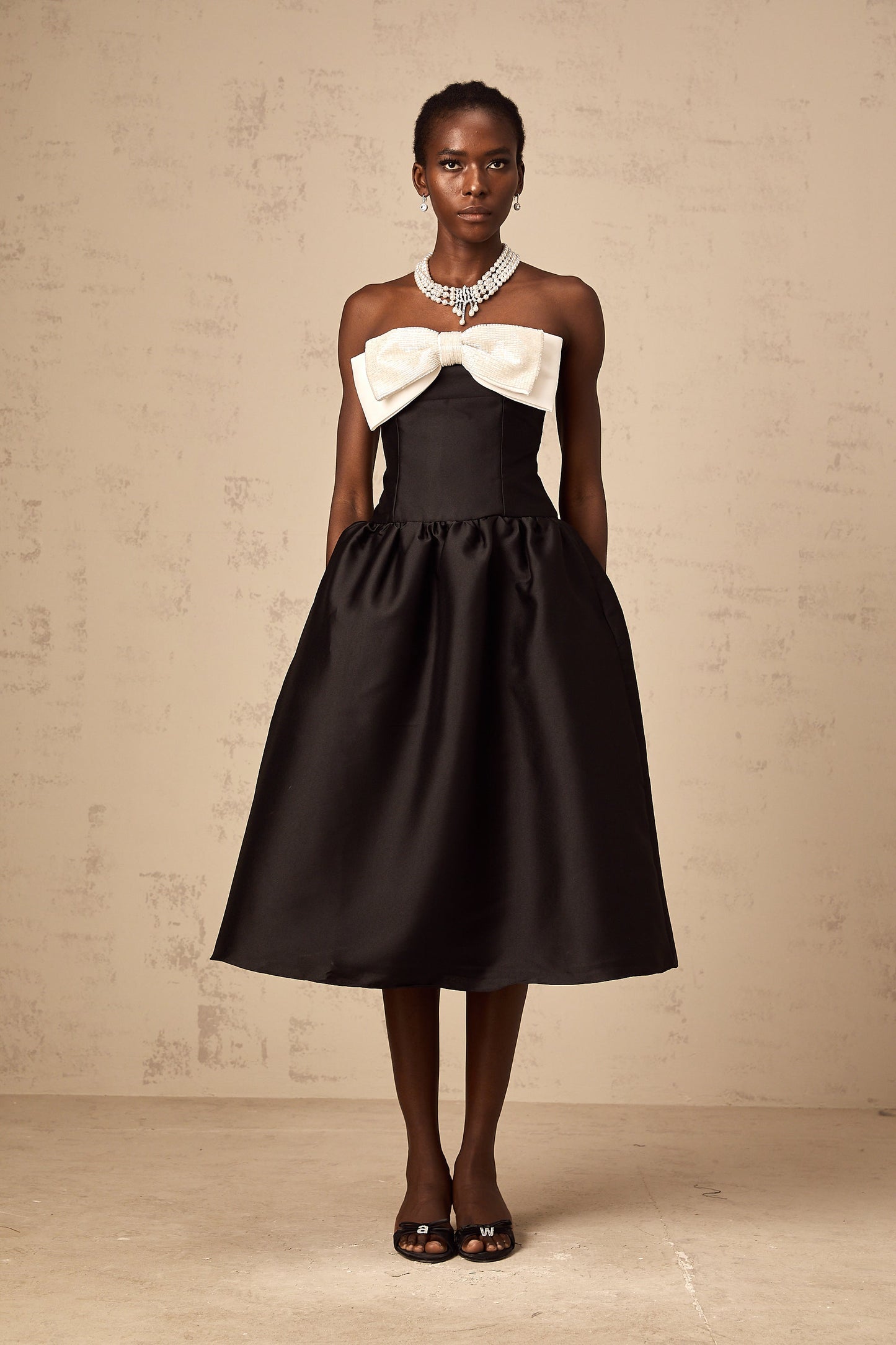 Georgette black bowknot off-shoulder midi dress