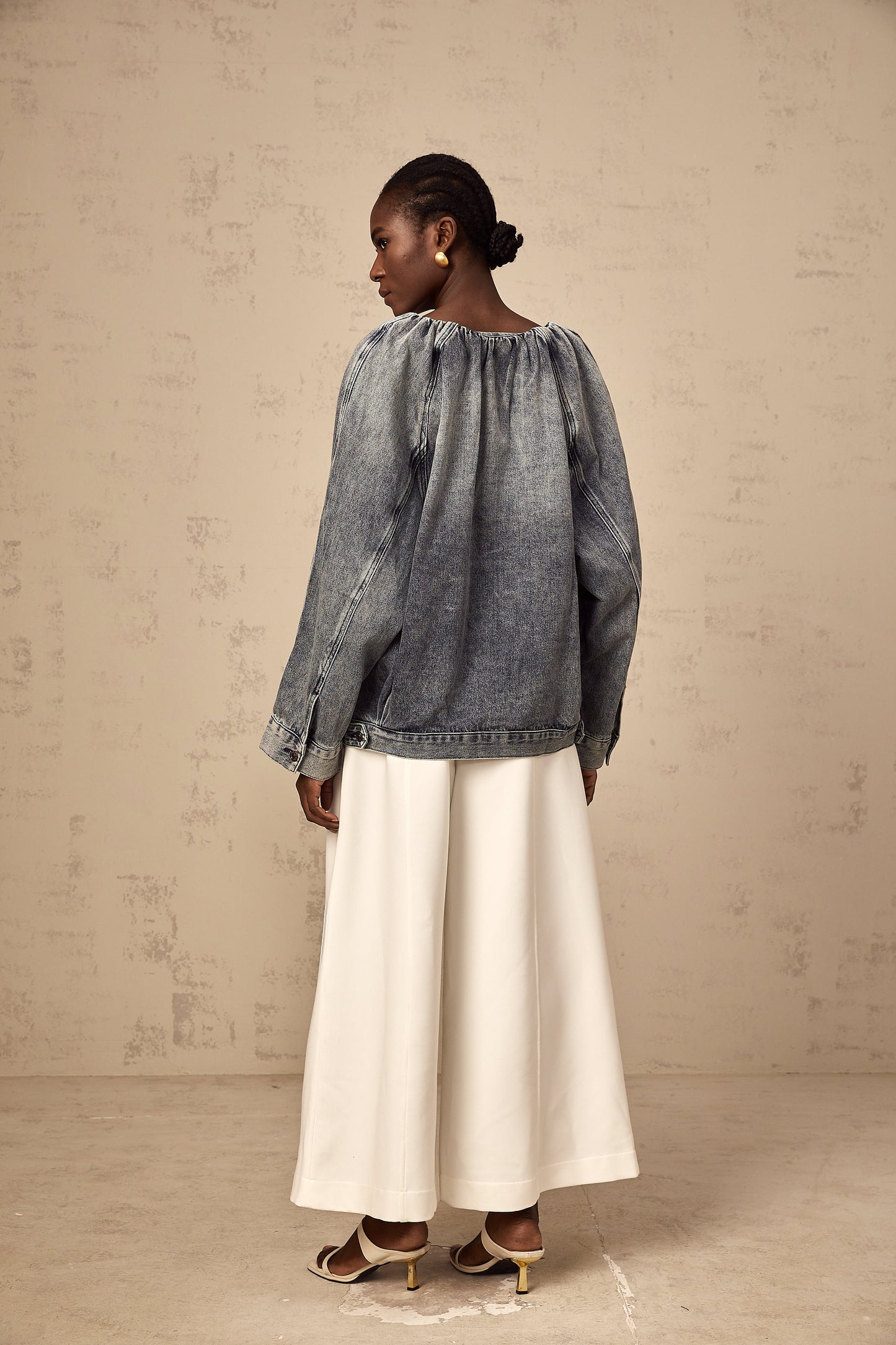 Joëlle blue collarless denim jacket