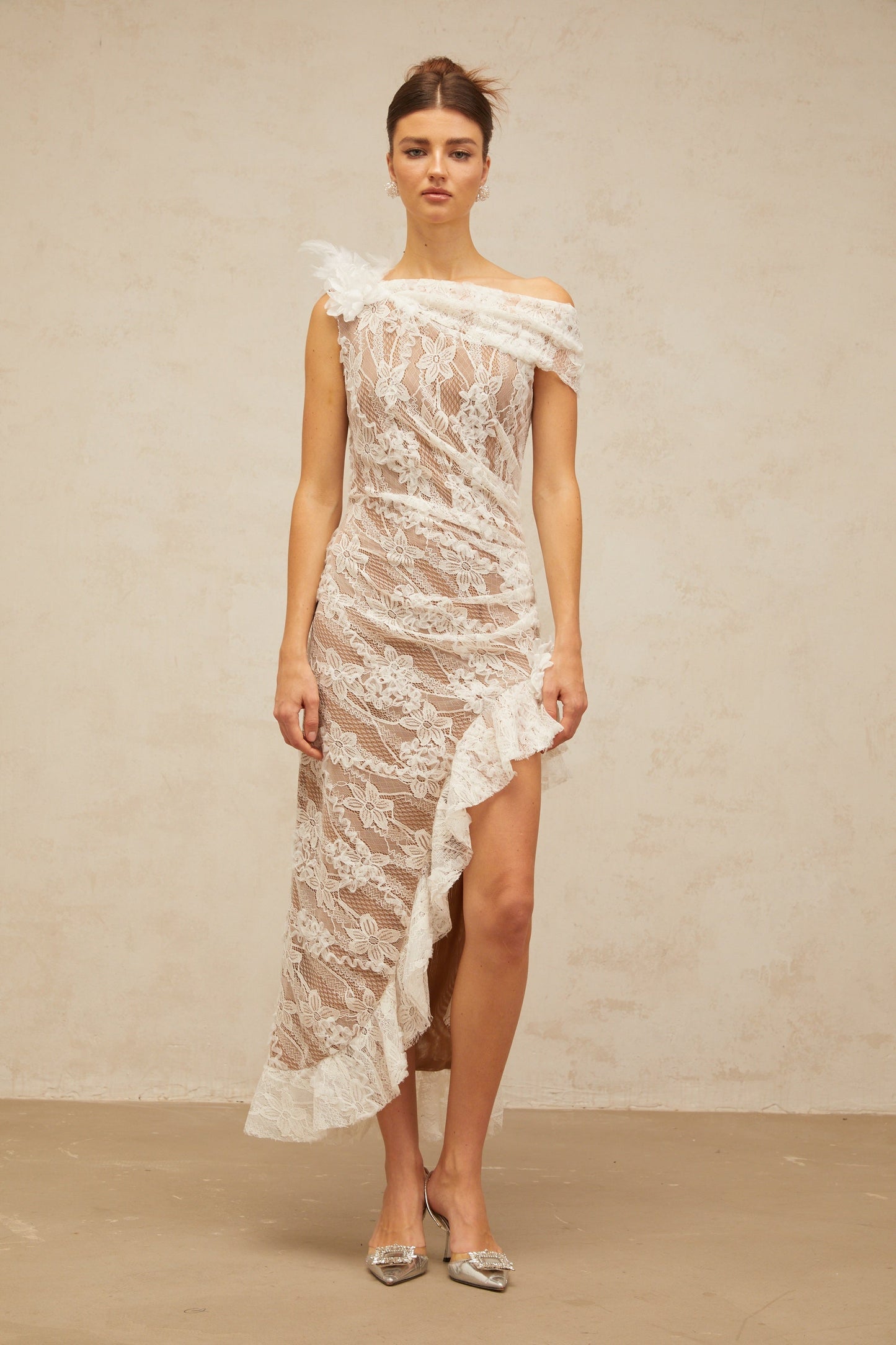 Suzanne white asymmetric floral-lace midi dress
