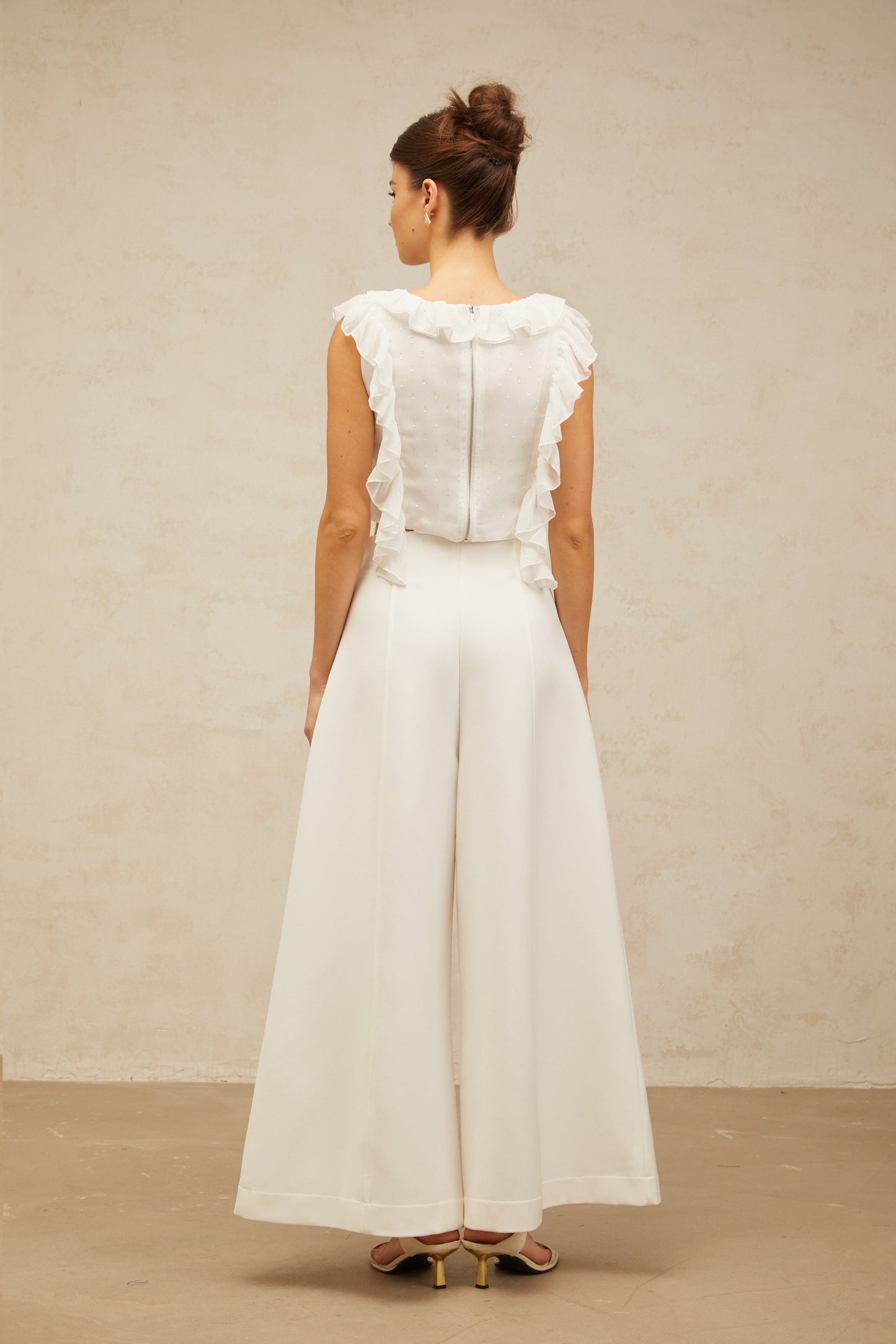 Félicie white bowknot ruffled chiffon cropped top