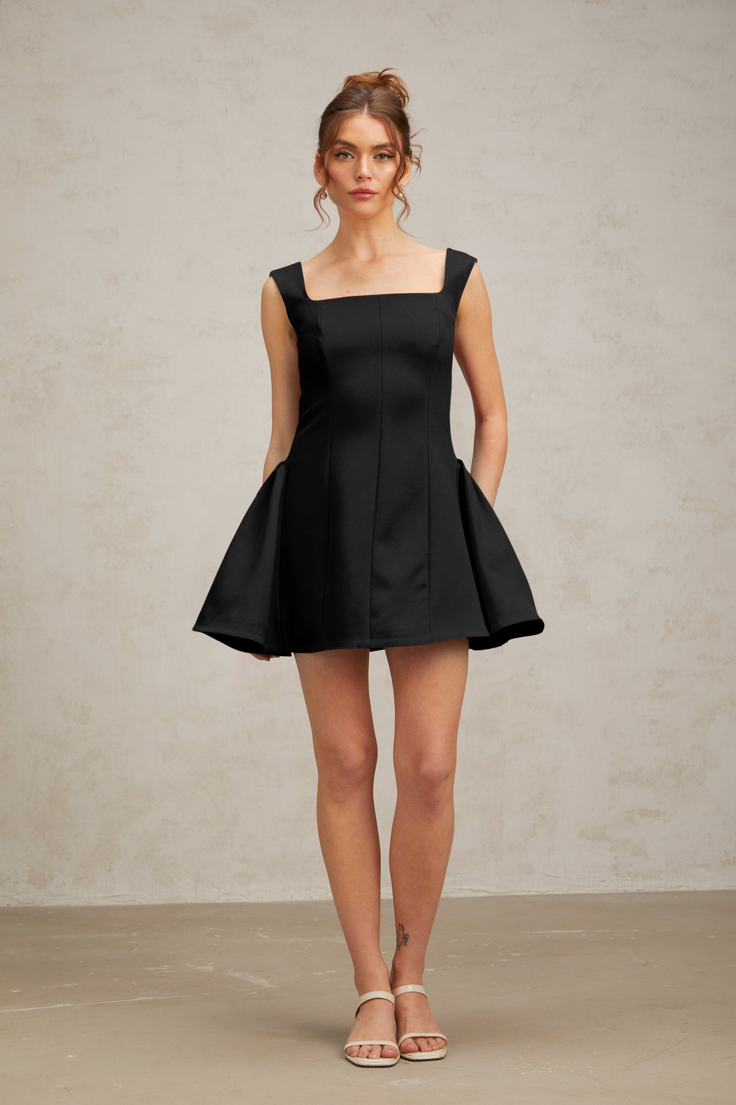 Margherita square-neck puff mini dress in Black