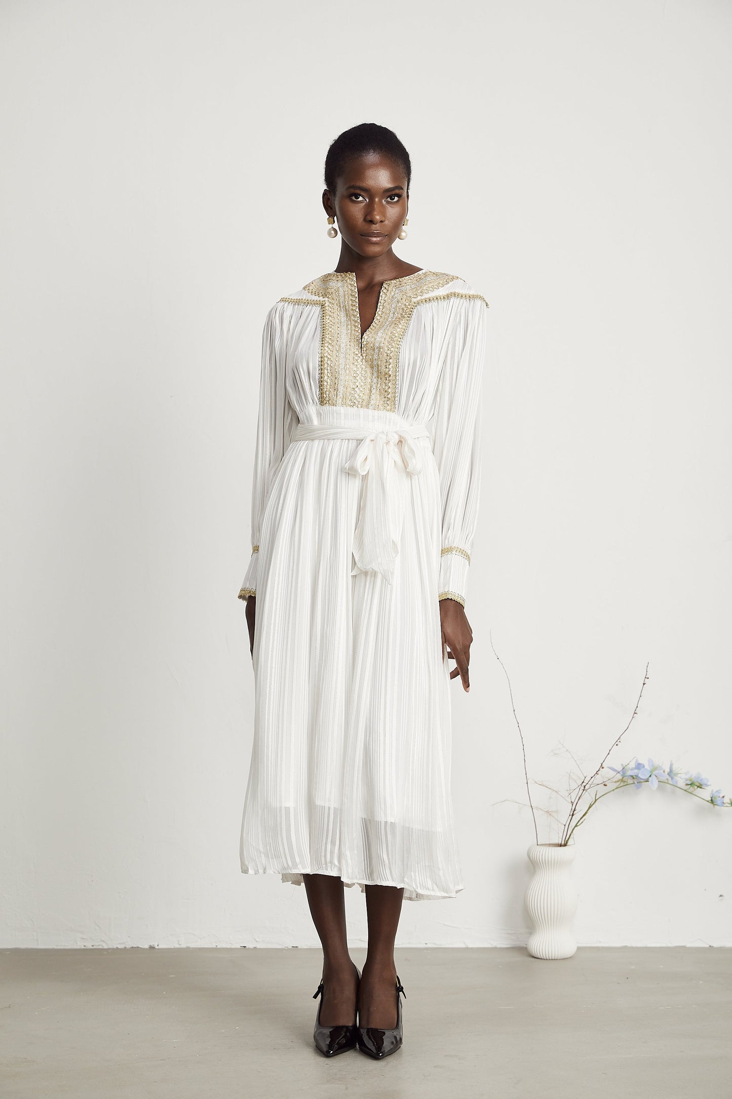 Élodie gold-trim pleated midi dress (US Only)