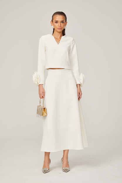 Hilaire white 3d-petal top & skirt matching set