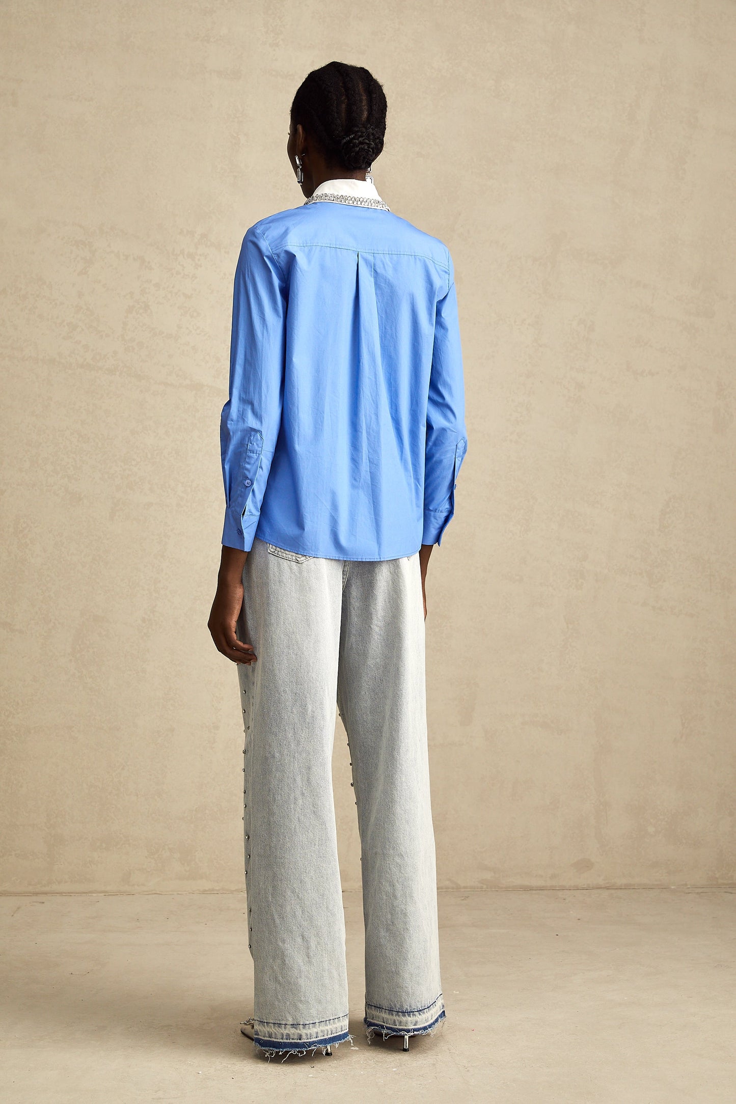 Émilie blue rhinestone color-block shirt
