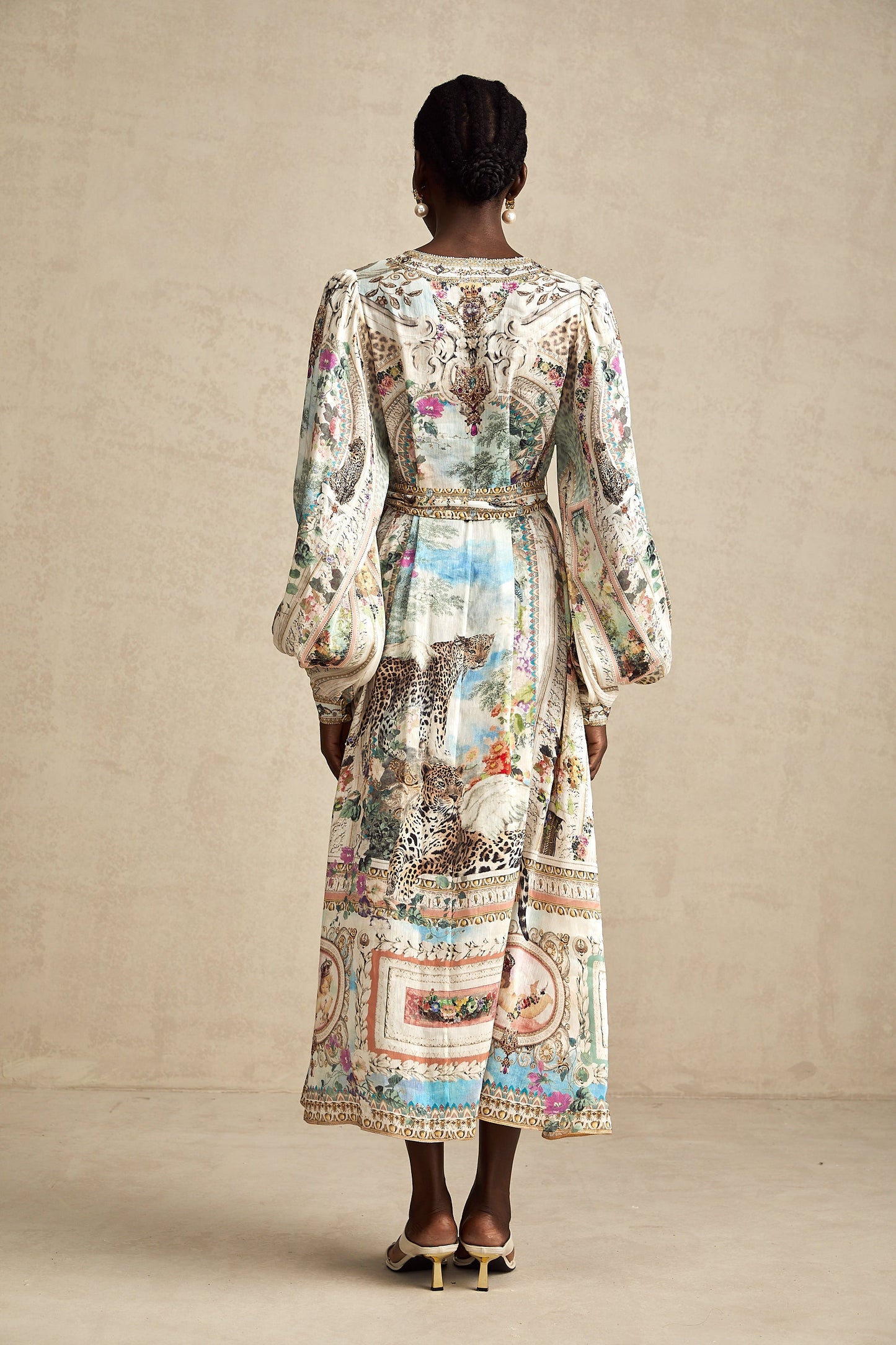 Léna belted V-neck midi dress