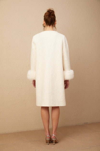 Giovanna white collarless textured fur coat