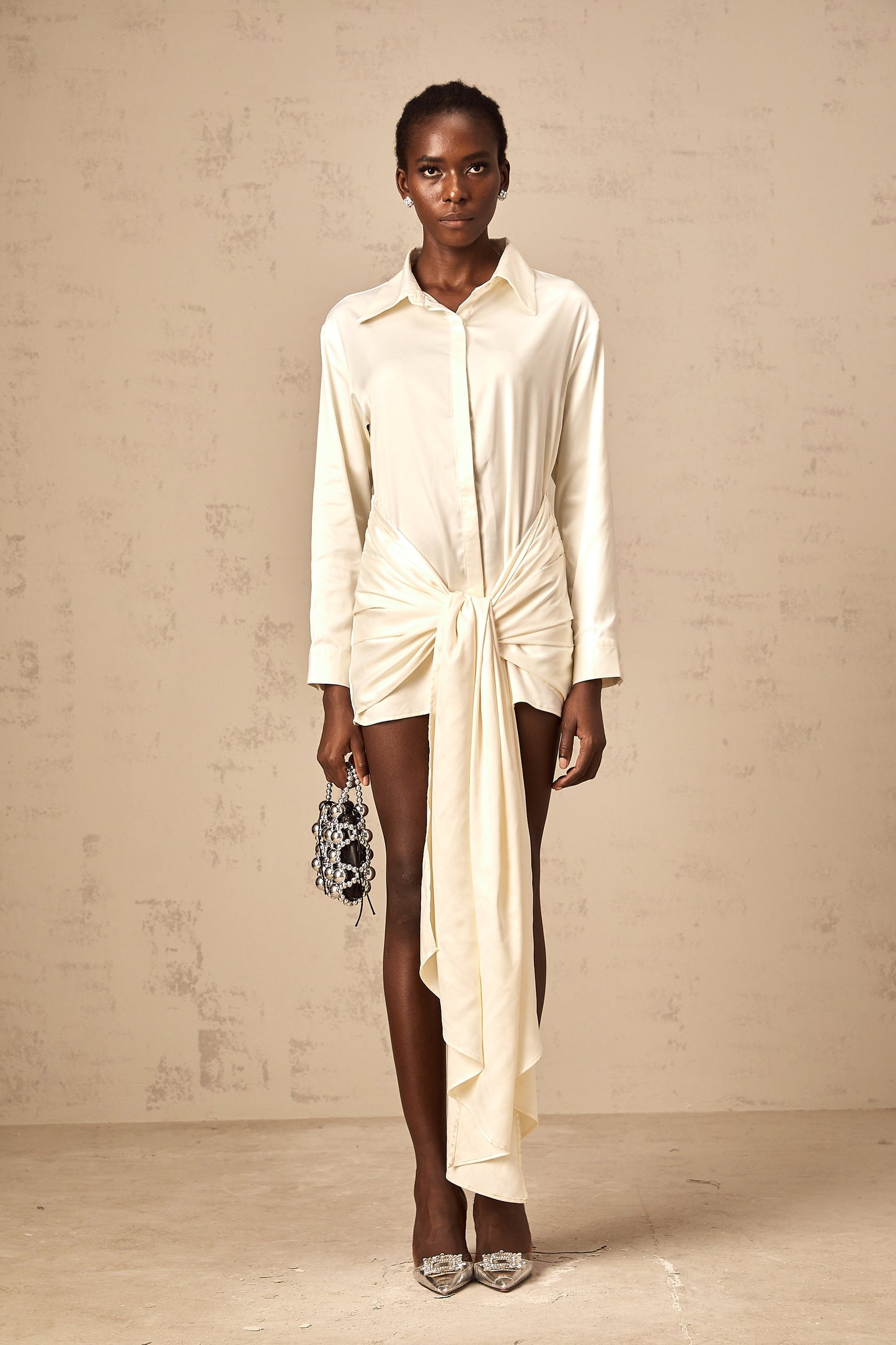 Daphné white ribbon ruched mini shirt dress