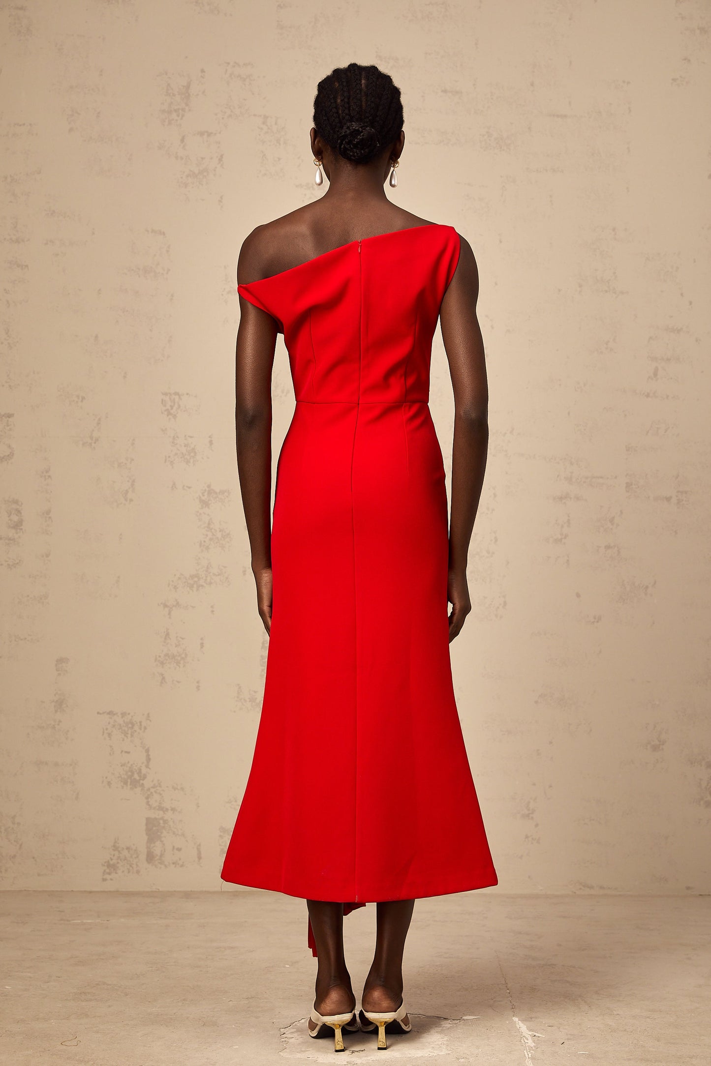 Laurine asymmetric draped midi dress in Red