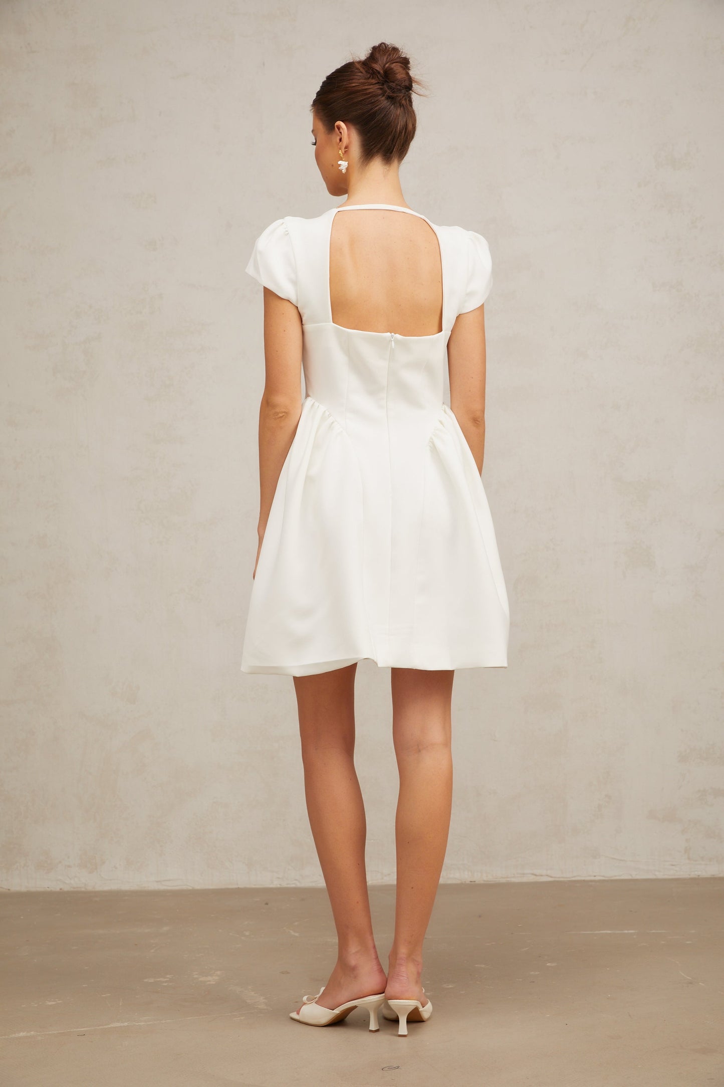 Raphaëla white cap-sleeve mini dress