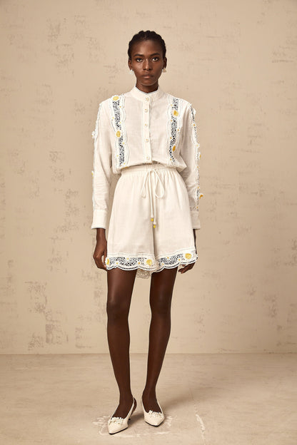 Mylène white 3d-petal lace-trim shirt & shorts matching set