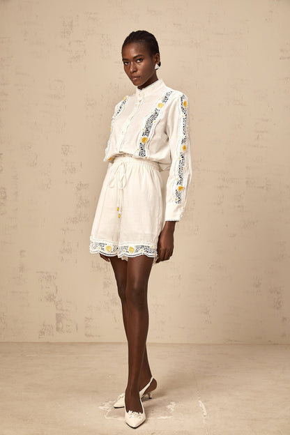 Mylène white 3d-petal lace-trim shirt & shorts matching set