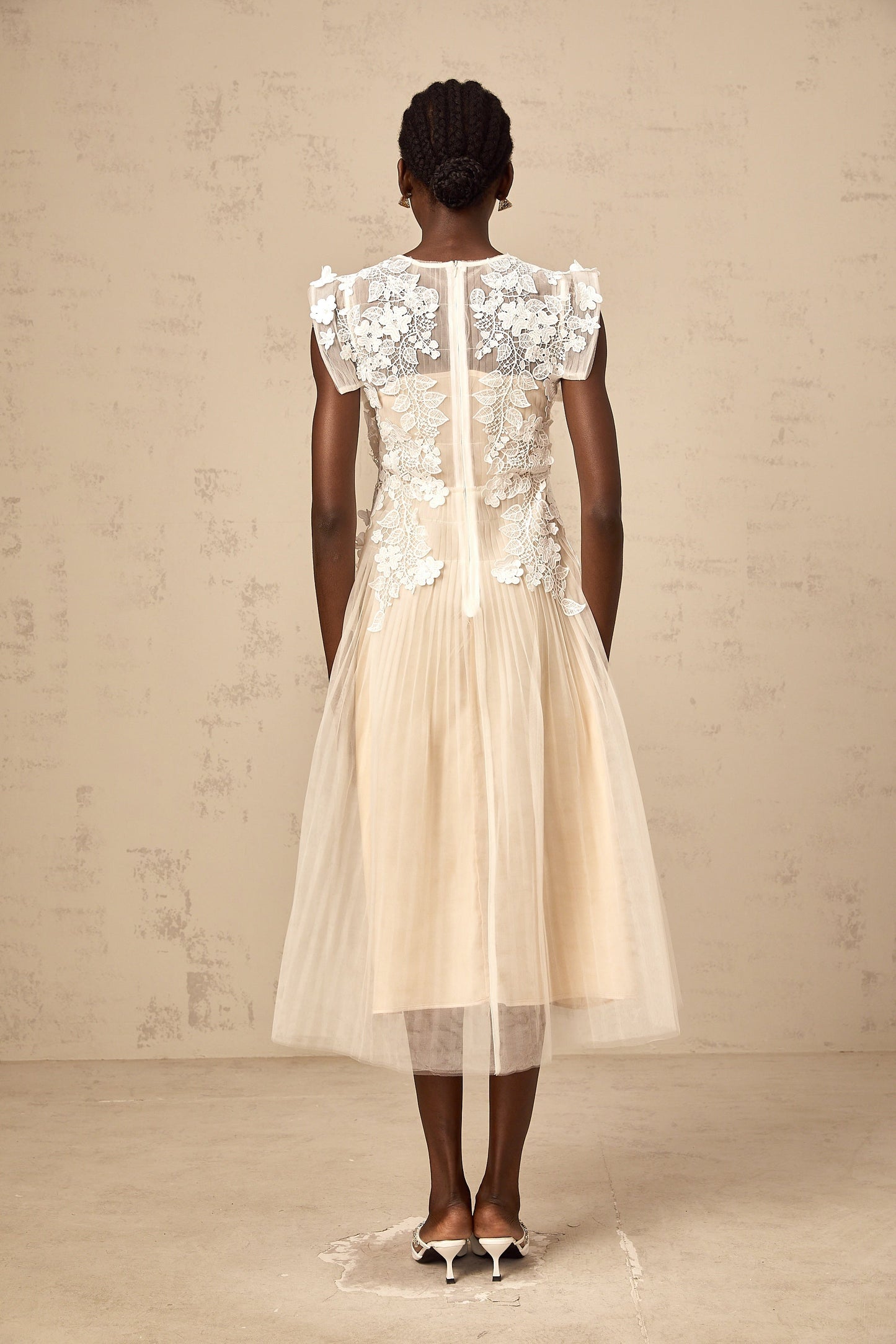 Annabelle flower-appliqué tulle midi dress