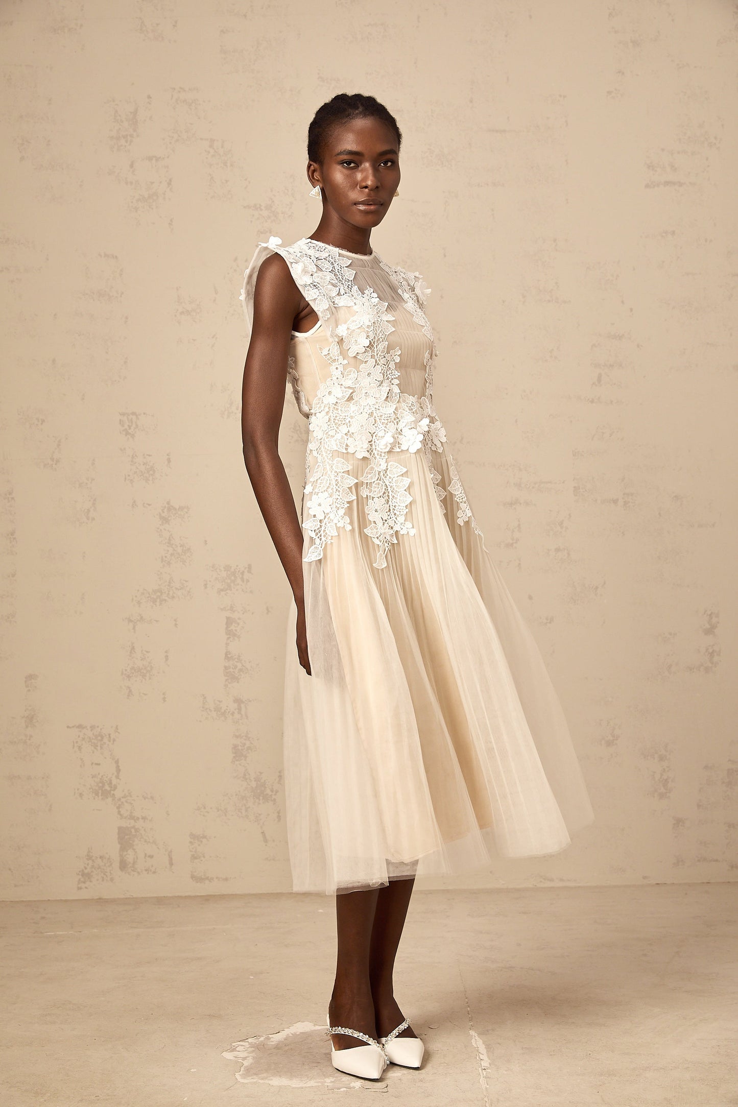 Annabelle flower-appliqué tulle midi dress