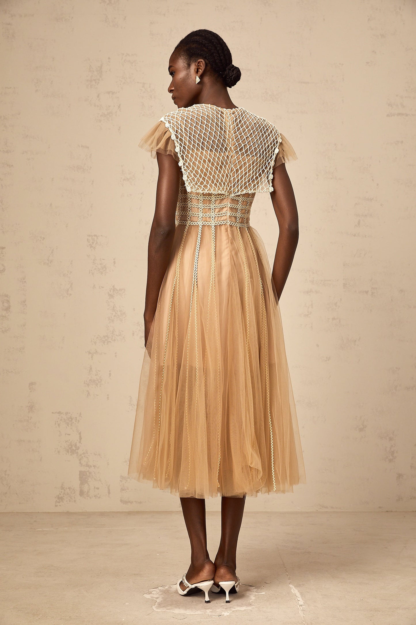 Léonor neutrals lace-panel tulle midi dress