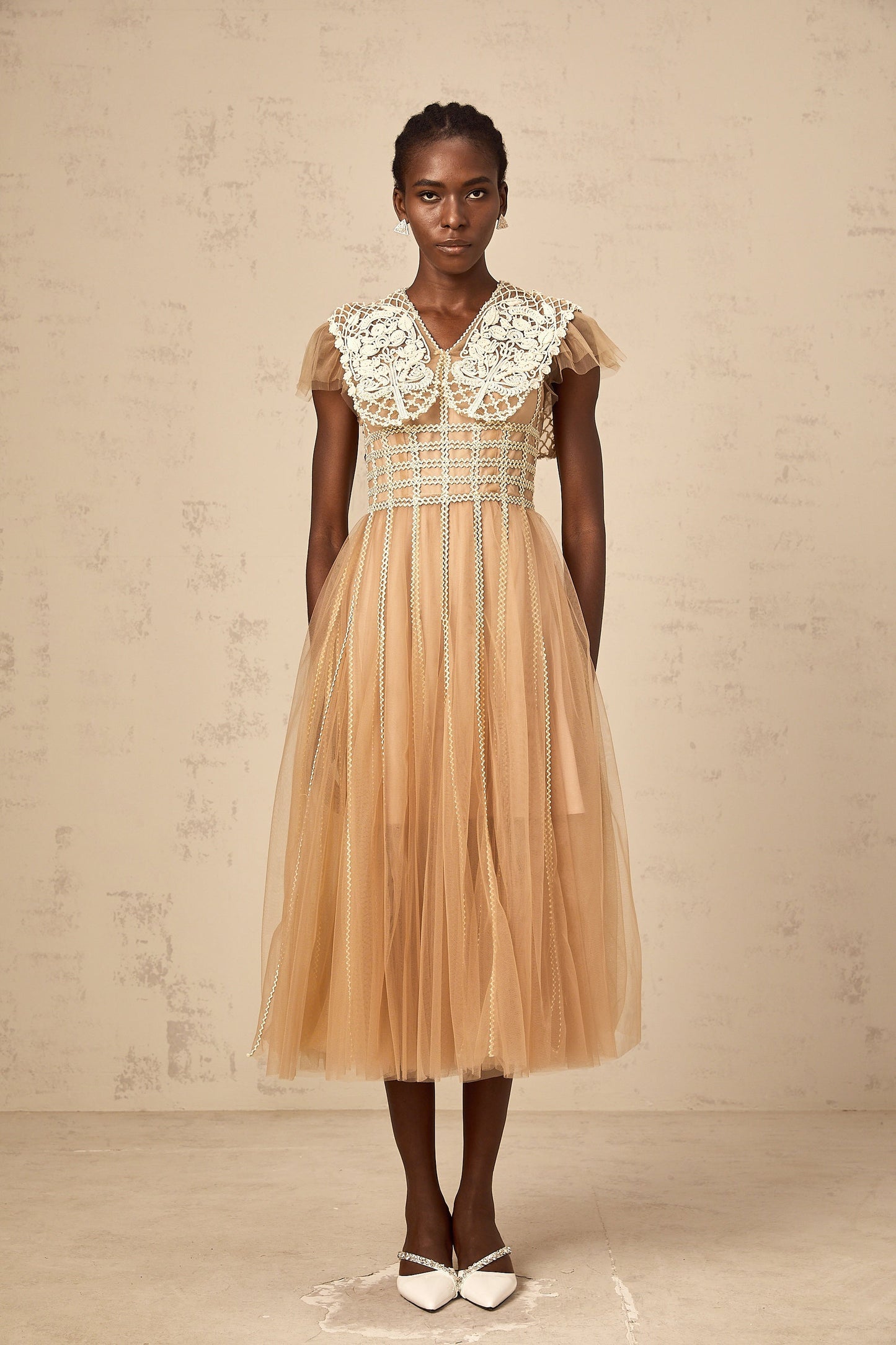 Léonor neutrals lace-panel tulle midi dress