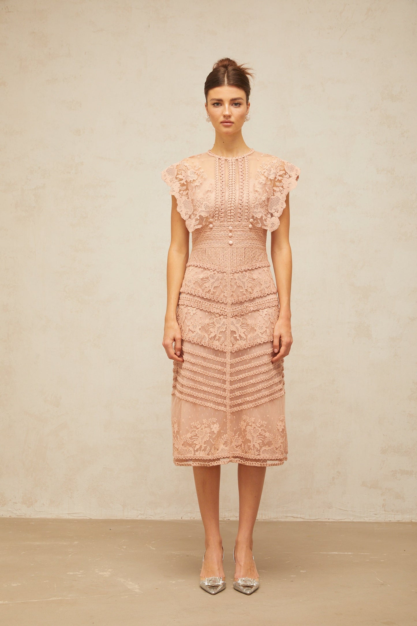 Fleur floral-embroidered lace midi dress in Pink