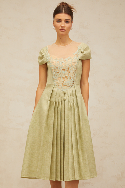 Marianne green flower-motif pleated midi dress