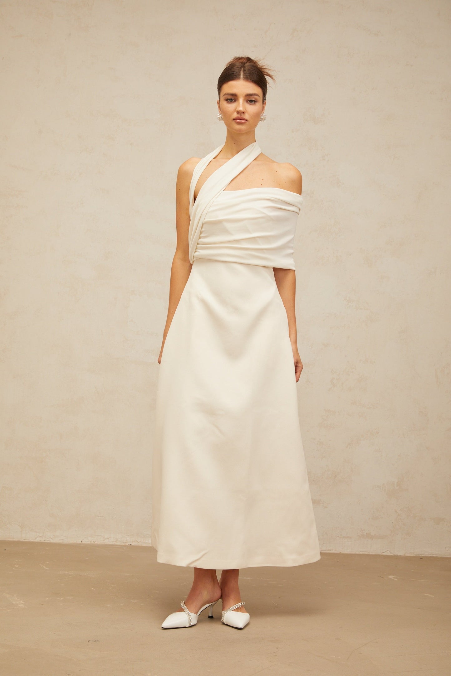 Solène cream-white asymmetric midi dress