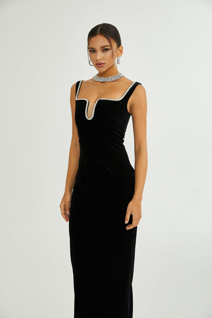 Blanche black U-neck midi dress