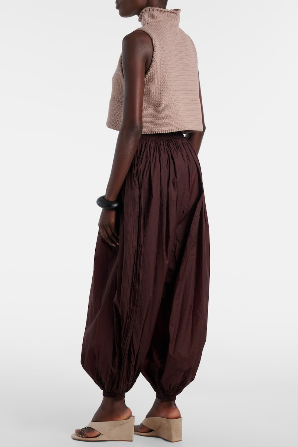 Chrisop Turtleneck Tank Top - Chocolate