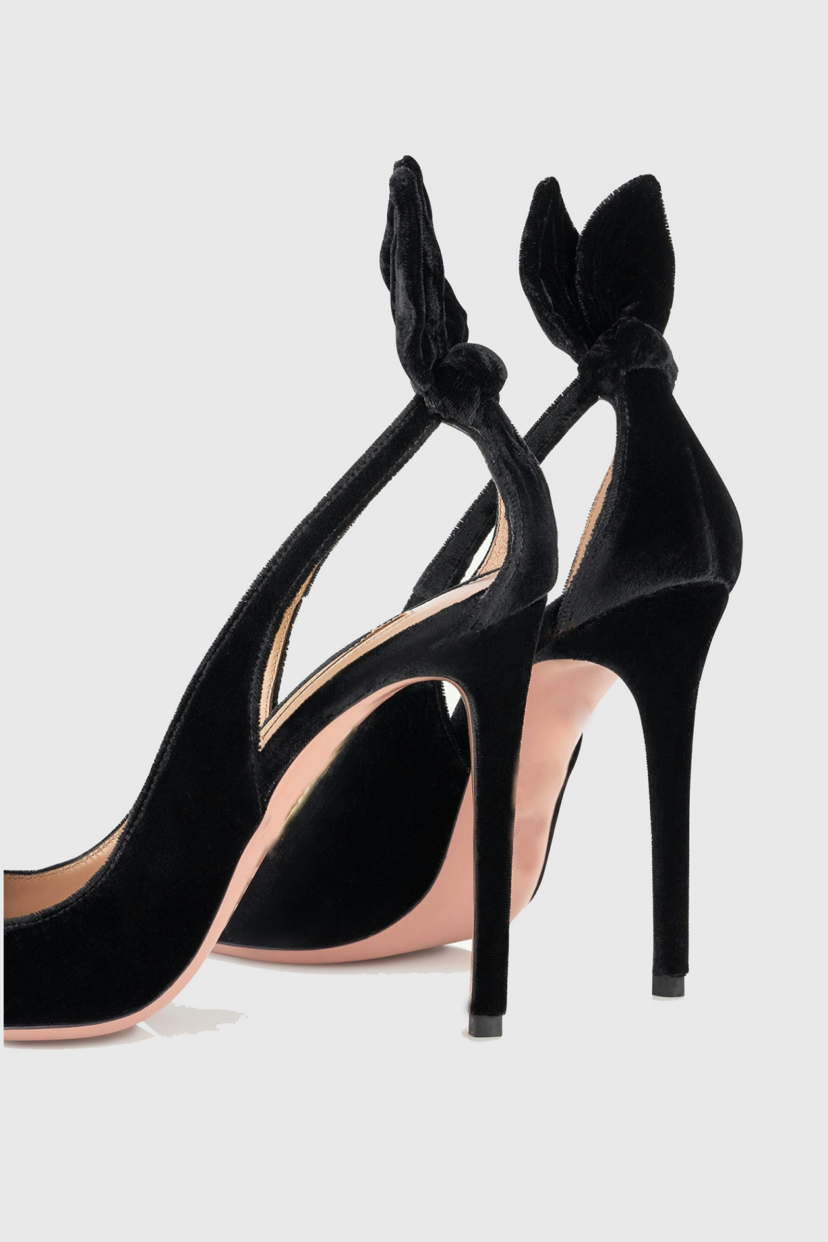 Crisia Bow Tie Velvet Pumps - Black