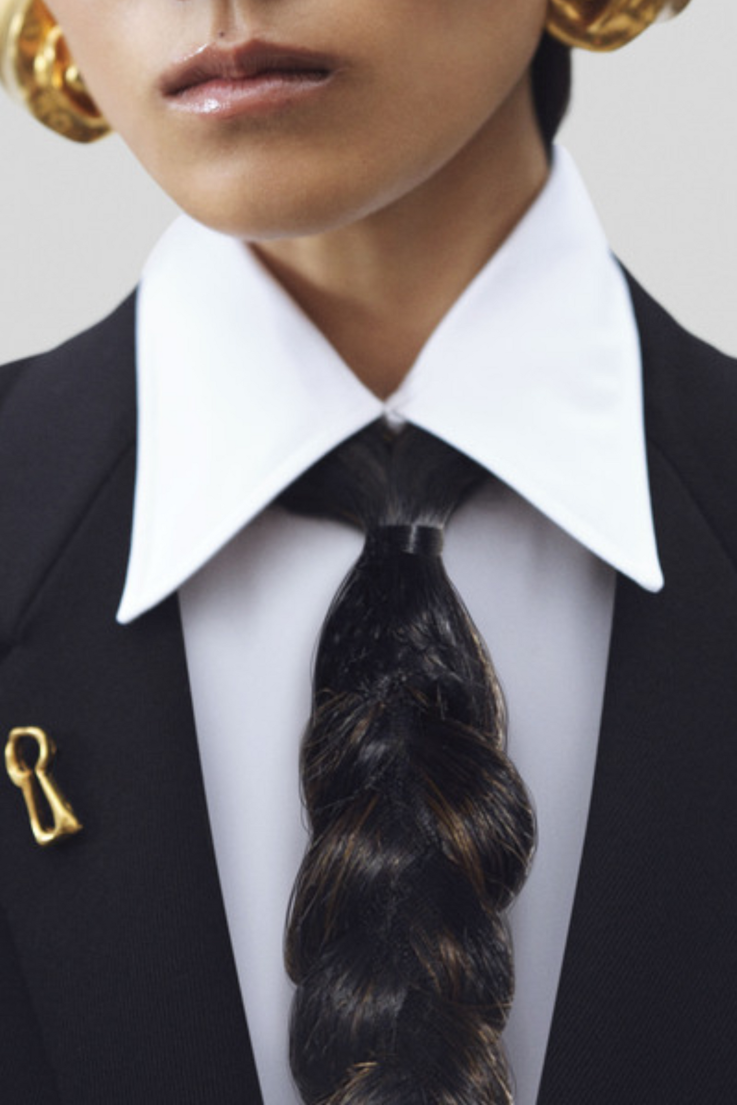 Ephram Keyhole Embellished Blazer