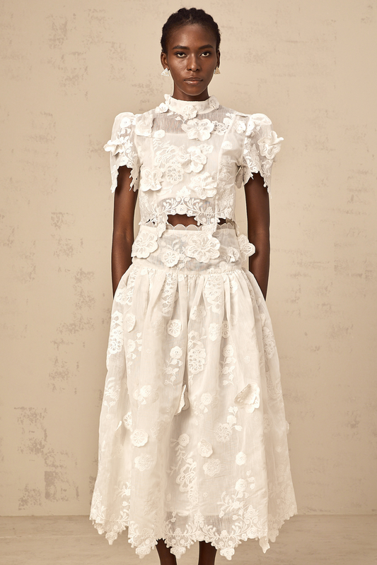 Thérèse white flower-embroidery top & skirt matching set